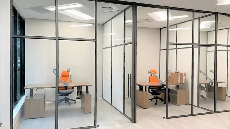 Vách ngăn thạch cao văn phòng là gì? Các loại vách ngăn phổ biến nhất